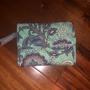 Vera Bradley wallet